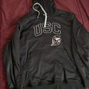 Black usc hoodie